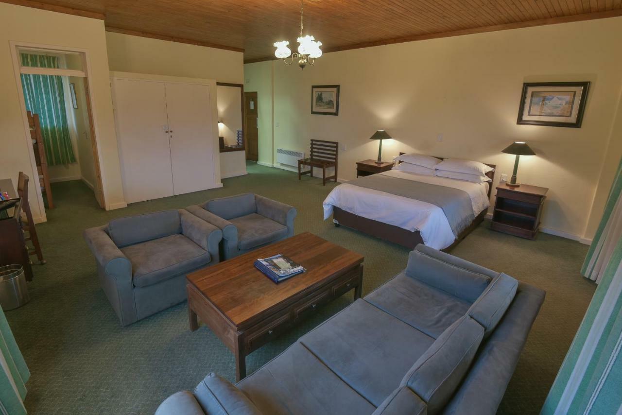 Magoebaskloof Hotel Тзанеен Экстерьер фото